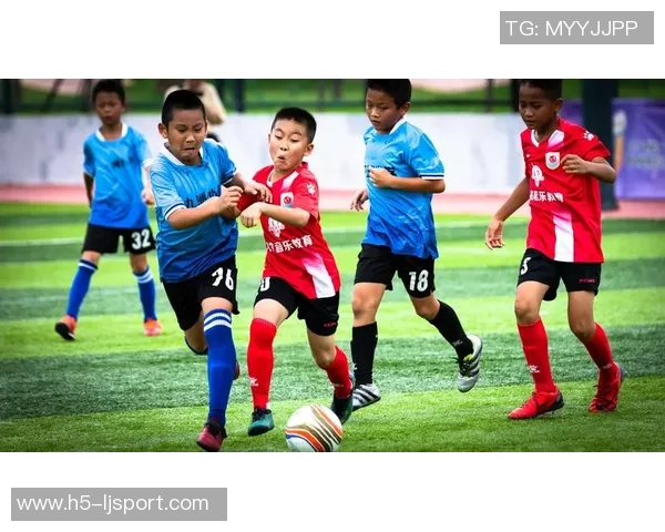 超智能足球的旋律与激情交织在一起的音乐之旅